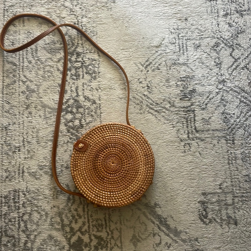 Rattan crossbody! Worn twice